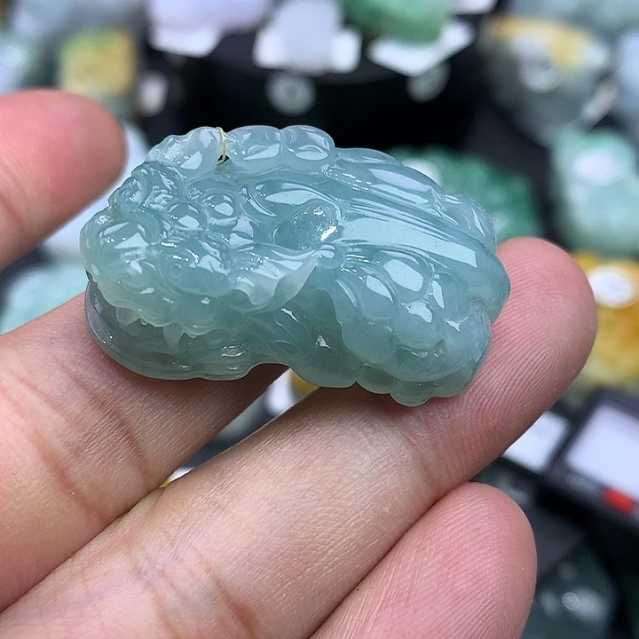 翡翠未镶嵌颈饰天然缅甸翡翠貔貅吊坠