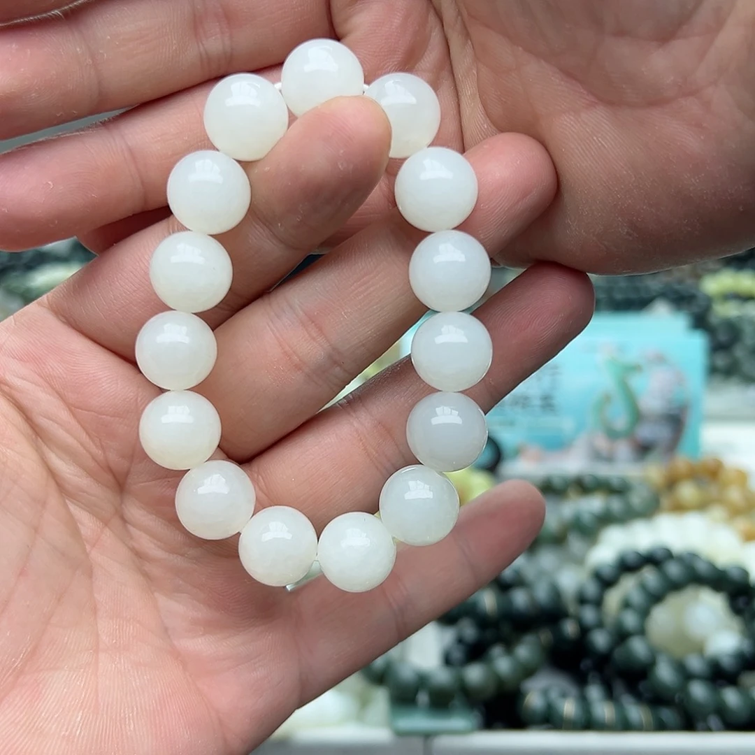 和田玉手链未镶嵌