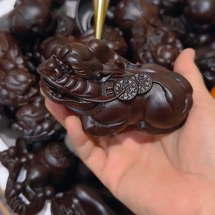 木黑檀木12貔貅一只