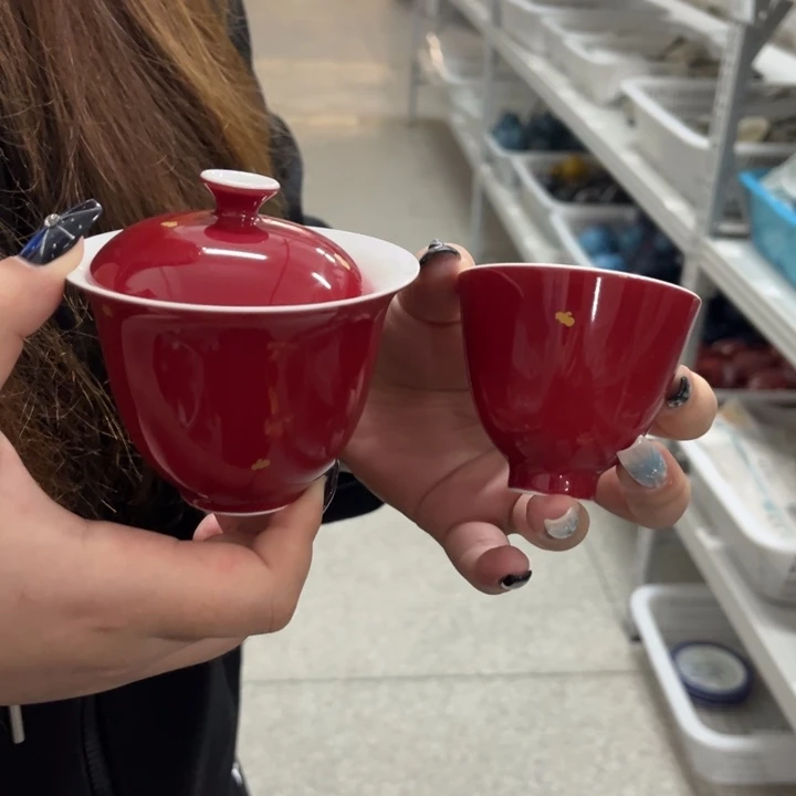 两件套哈哈哈哈哈哈哈哈哈哈哈哈
