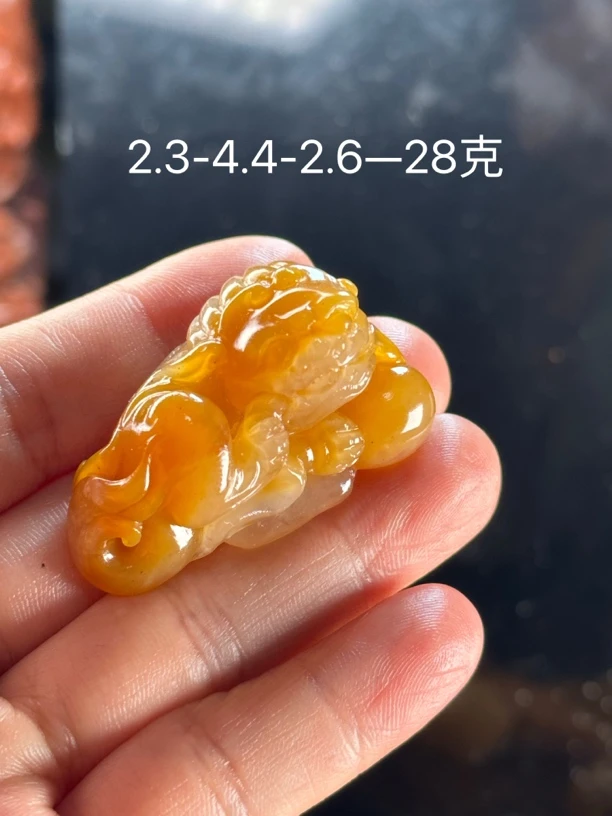 北部田黄白皮银包金挂件