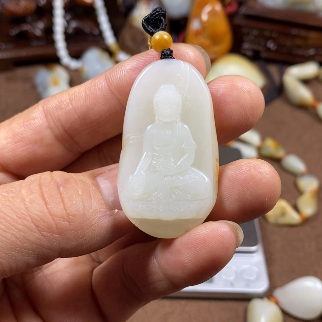 陶***丢和田玉未镶嵌挂件