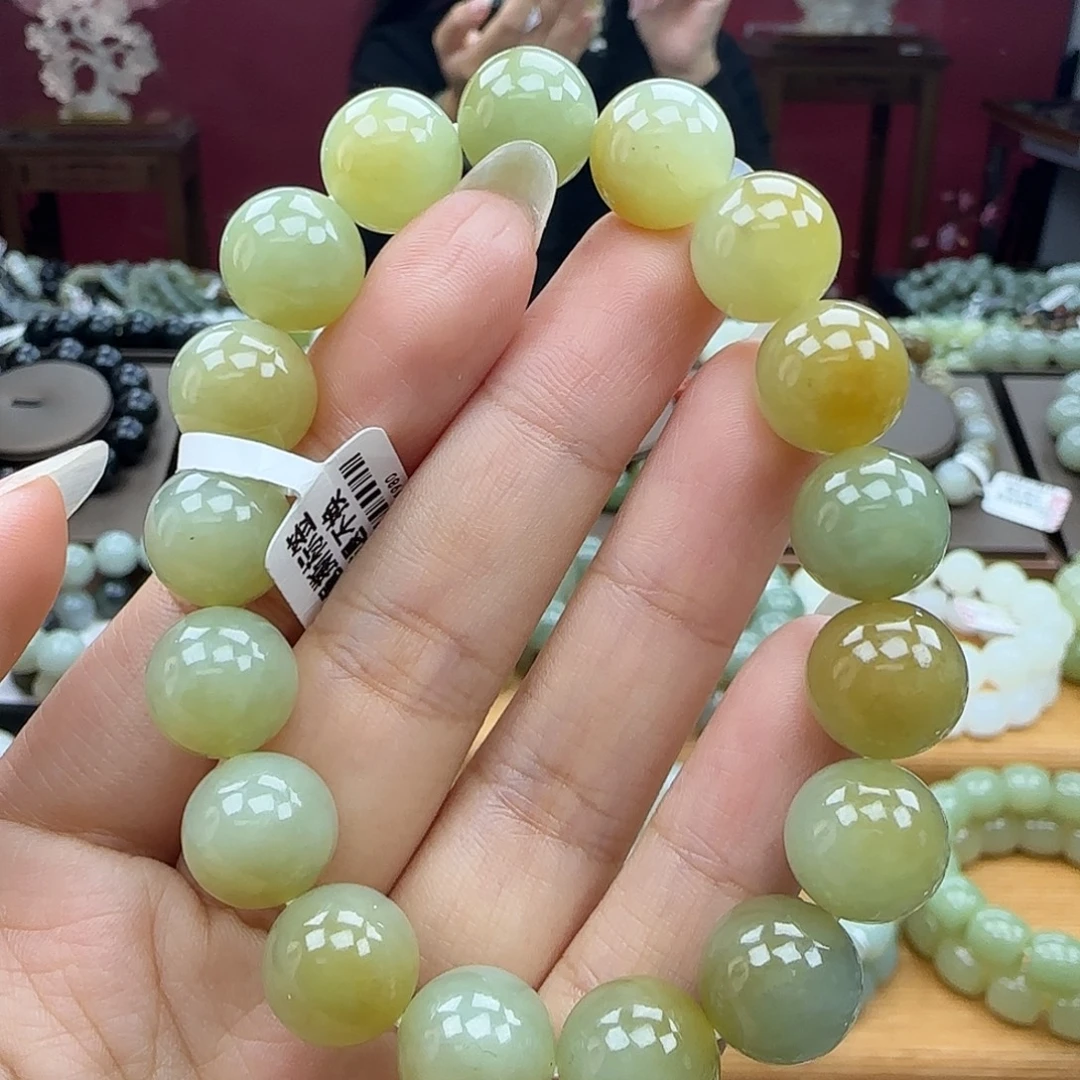 和田玉未镶嵌手串