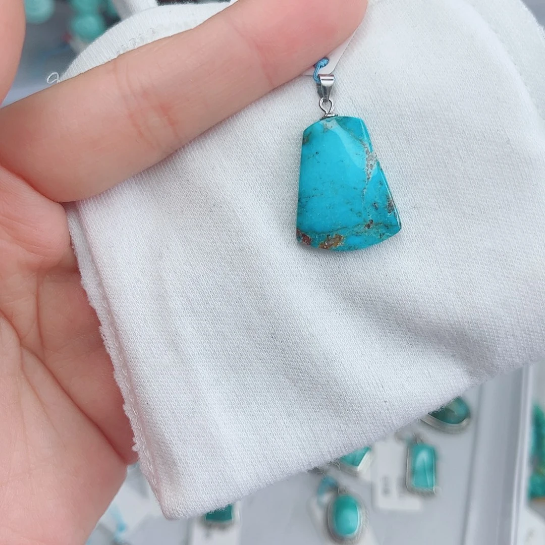 绿松石未镶嵌绿松石