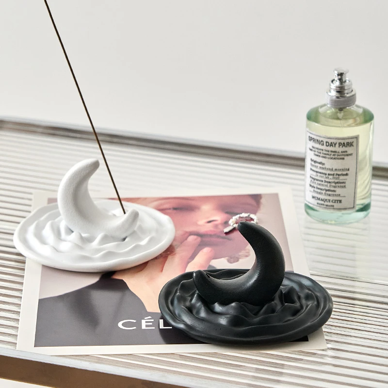 原创月牙线香托盘北欧简约香插香托中古香座香薰小众雕塑摆件艺术