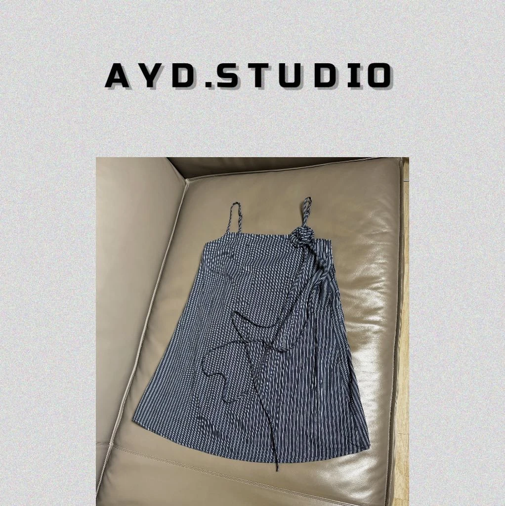（打折出售不退不换）AYD.STUDIO时尚条纹吊带裙#81912