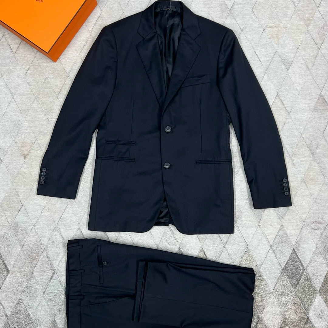未使用 Hermes/爱马仕 130074 意式戗驳领套装西服