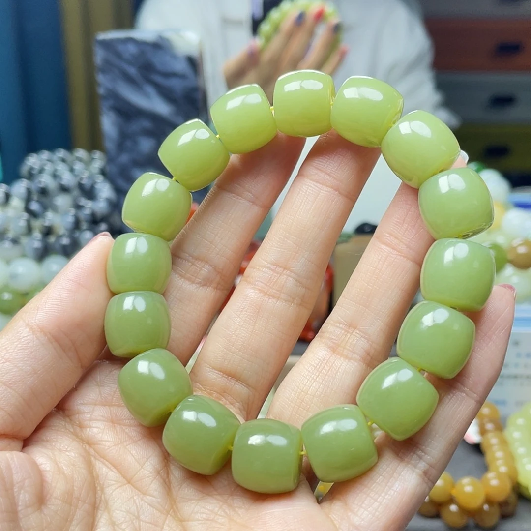 未镶嵌手链和田玉（碧玉）