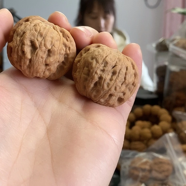 文玩核桃把件37闷尖石墩小众