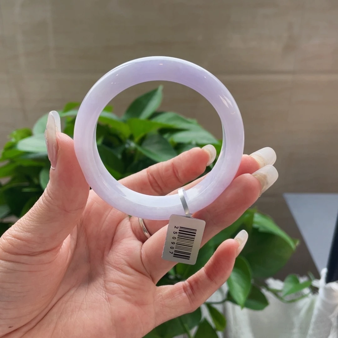 翡翠手镯未镶嵌手镯