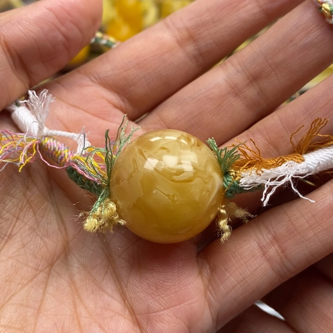 琥珀未镶嵌裸石25
