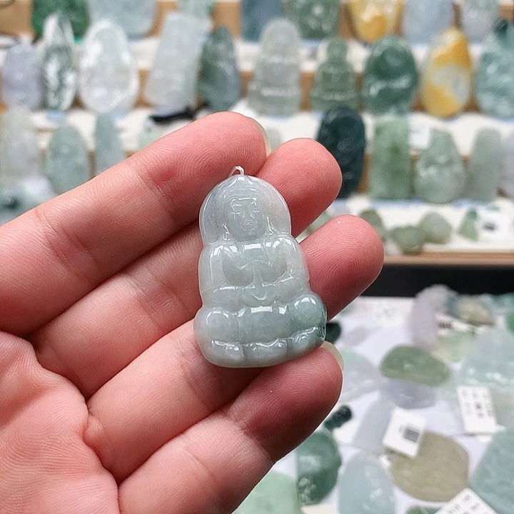 吊坠(不含链)未镶嵌翡翠84观音