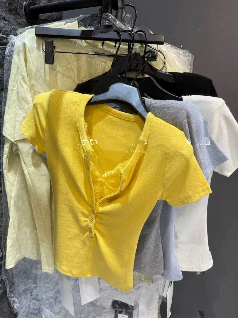 洁哥 新品假两件蕾丝拼接显瘦上衣