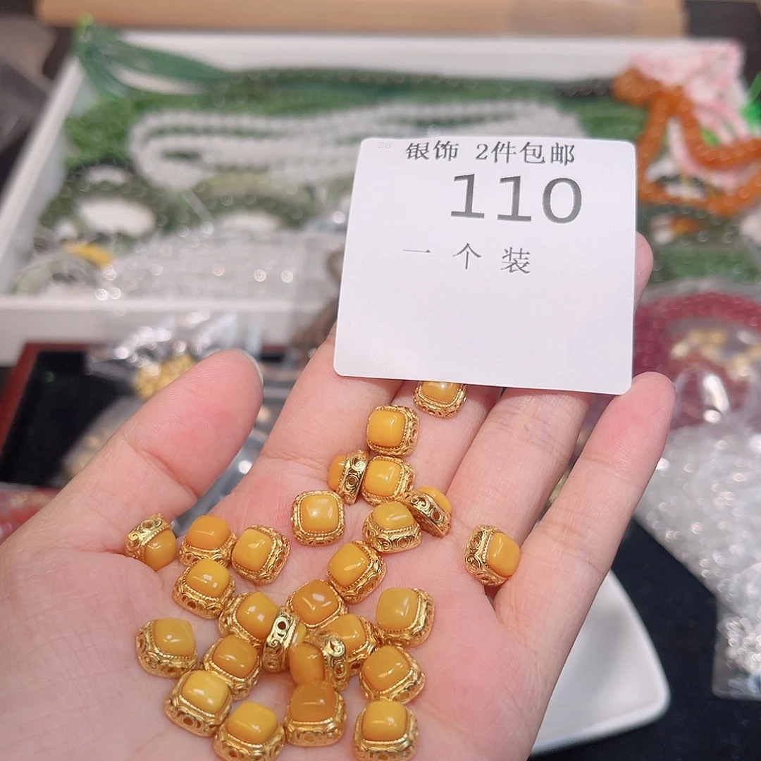 未镶嵌珠宝半成品水晶110 。