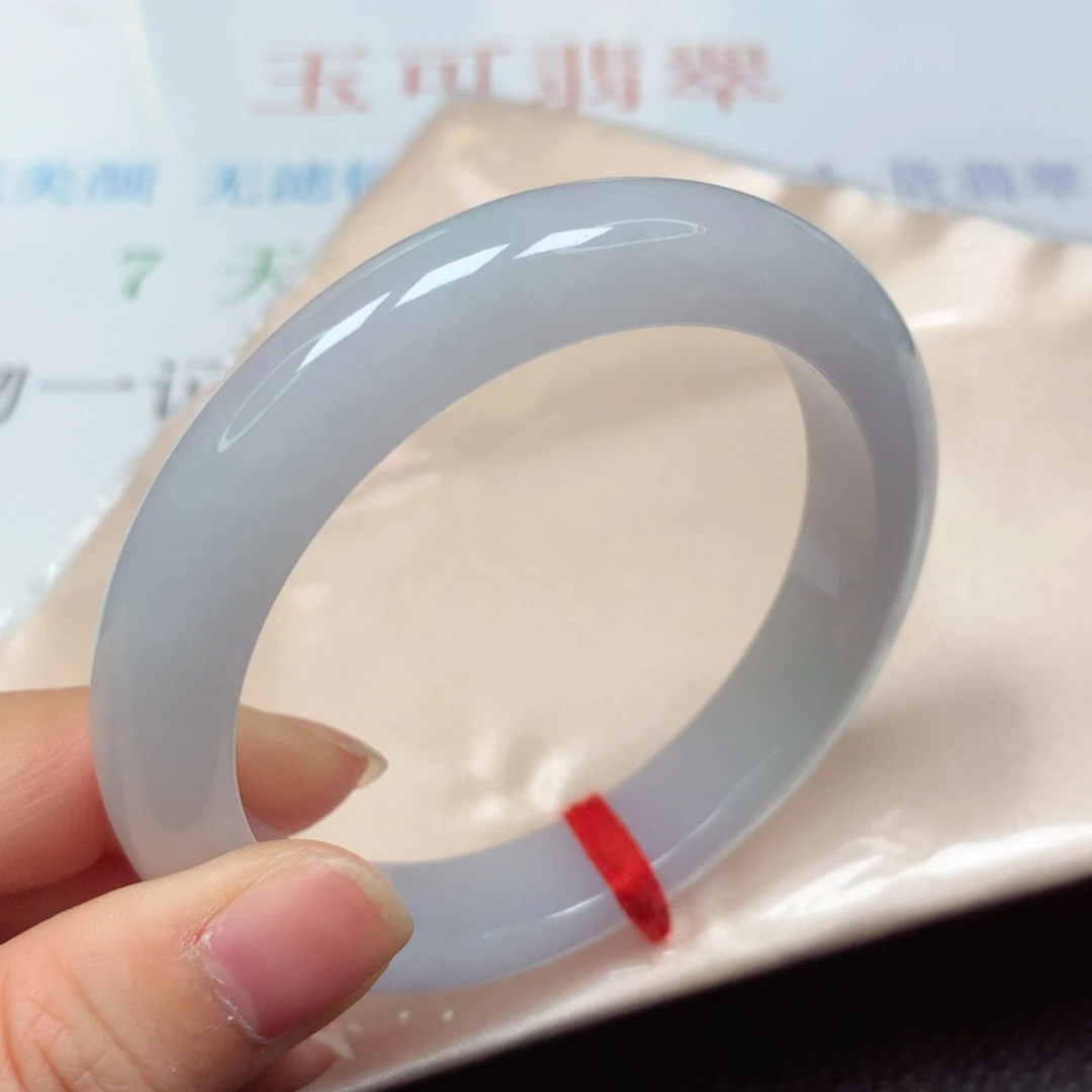 翡翠未镶嵌手镯冰胶白月光细腻老坑种5758