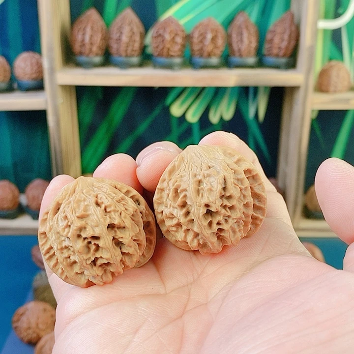 文玩核桃吊坠050鱼鳞纹37尺