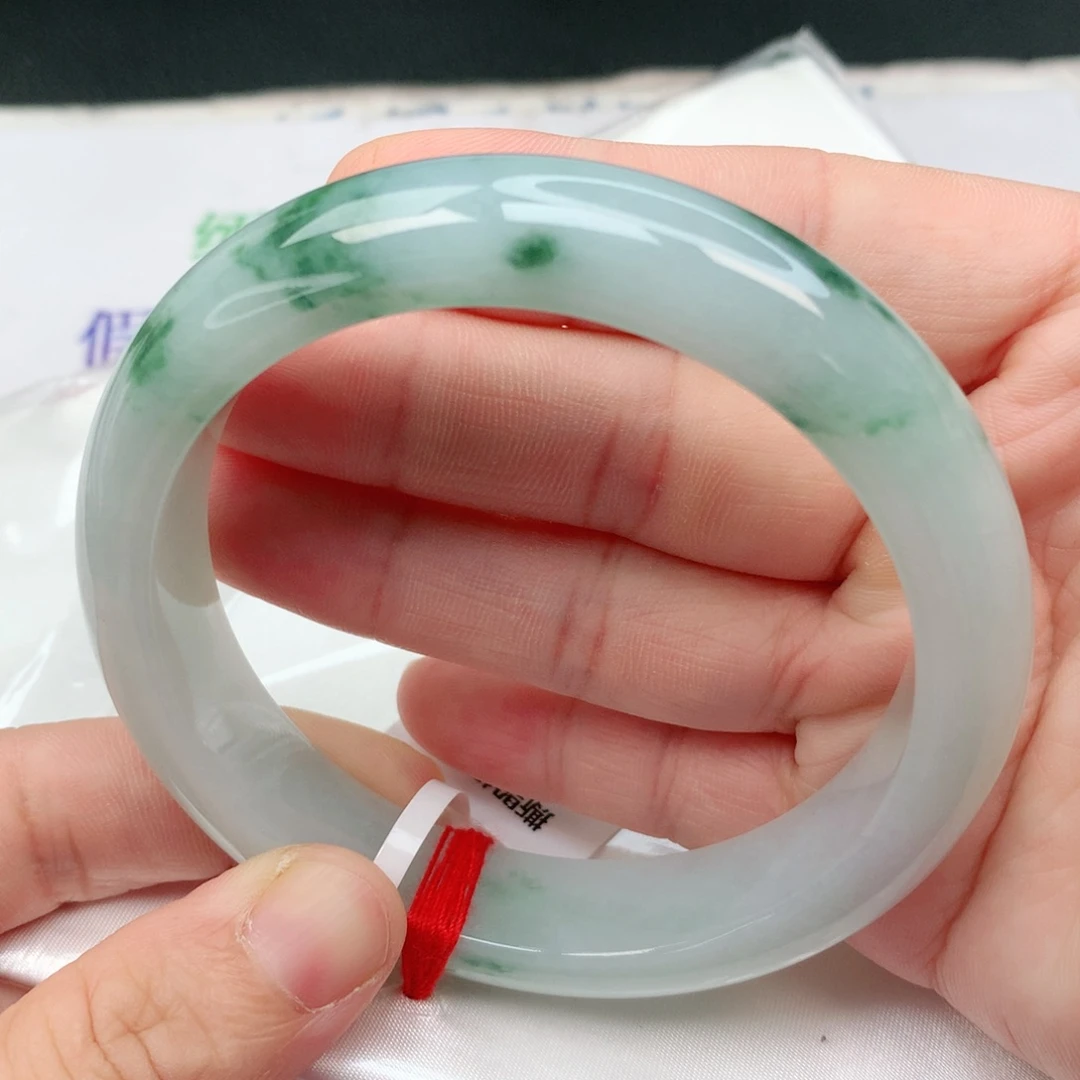 翡翠手镯未镶嵌沐*丶，，，，，，，，