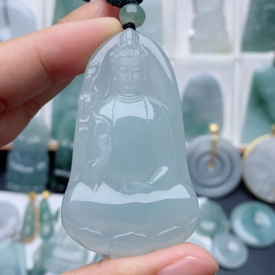 用***哥颈饰未镶嵌翡翠素衣