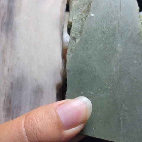 未镶嵌和田玉（糖玉）挂件