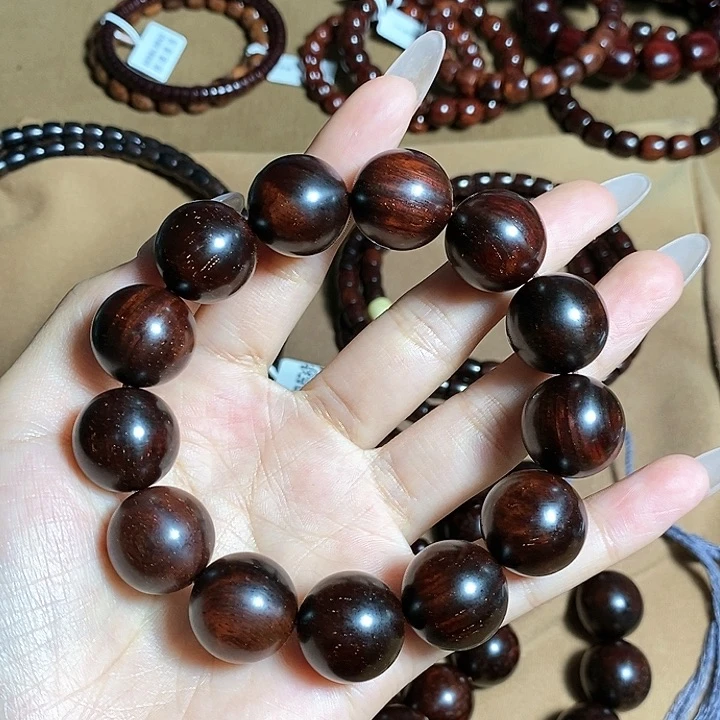 檀香紫檀（小叶紫檀）1.8圆珠泥料