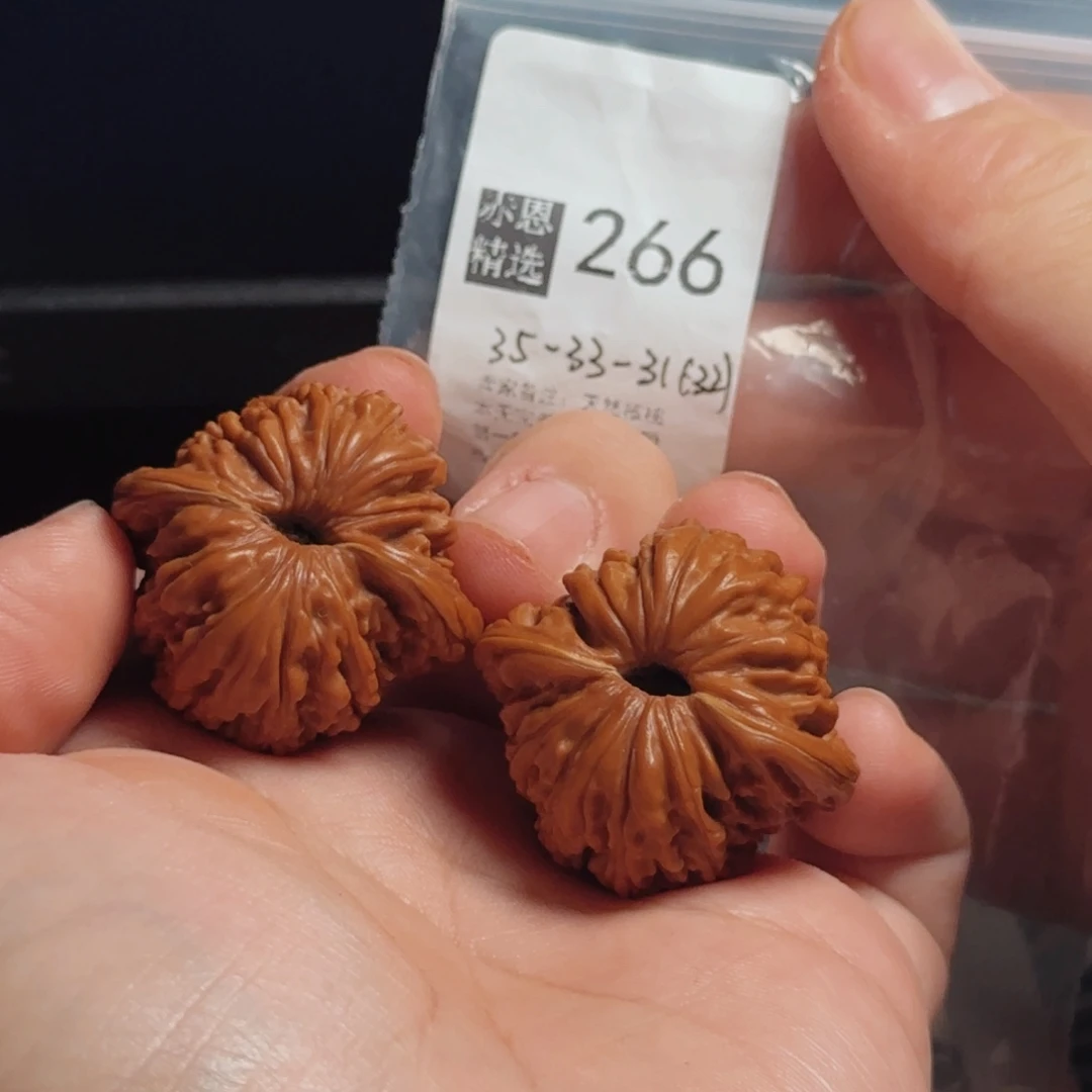 文玩核桃吊坠文玩核桃