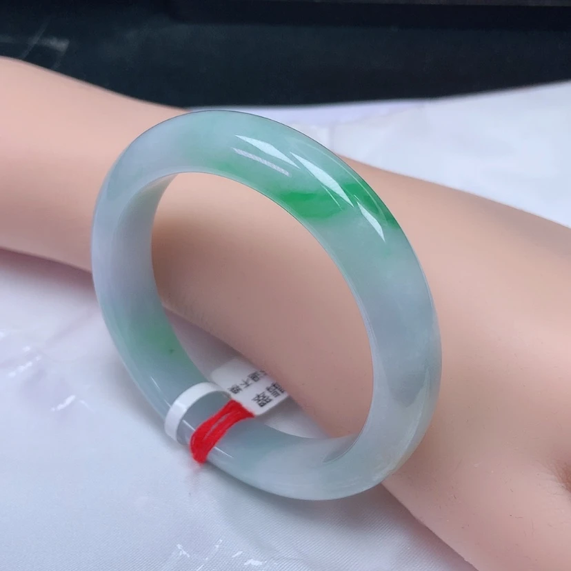 【闪购商品】翡翠手镯未镶嵌，