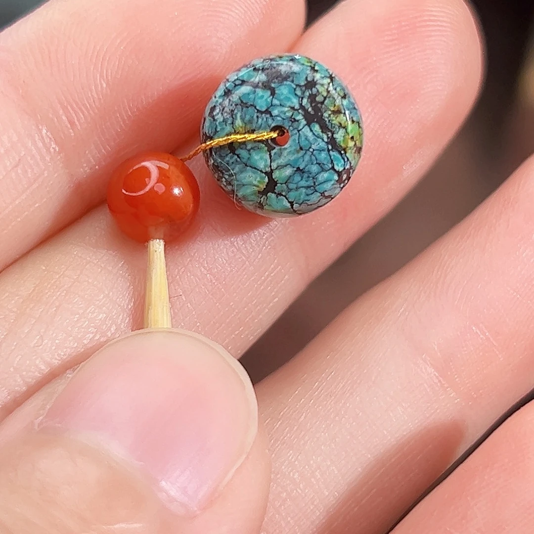 南红玛瑙未镶嵌珠宝奇石