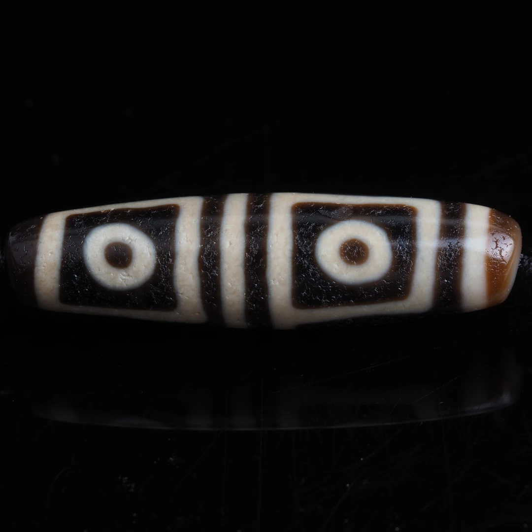 【一代老台湾上肯天珠·新超】百里挑一！超顶地门四眼47mm条纹玛瑙