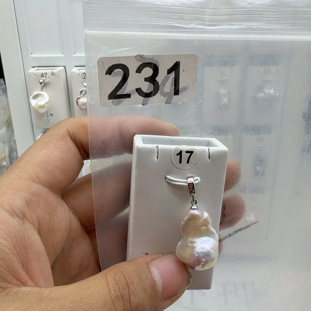 合金淡水珍珠颈饰