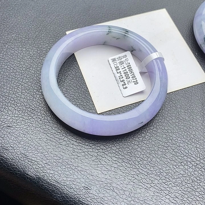 翡翠手镯未镶嵌58➕圈口