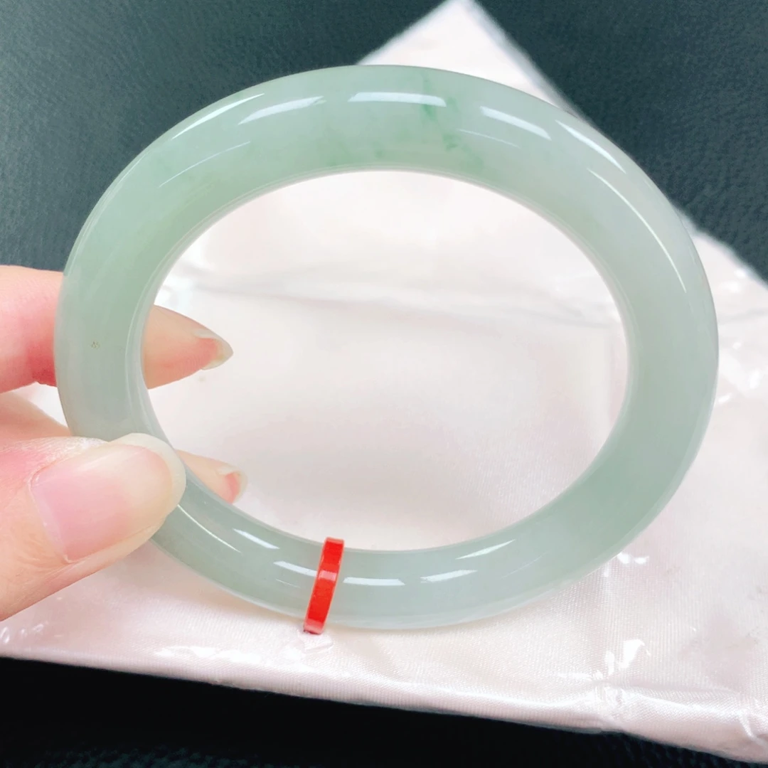 翡翠未镶嵌手镯53圈