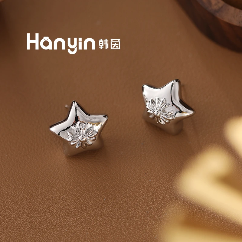 铜合金耳饰 925银针克罗风立体五角星几何小众时尚百搭耳钉AAA