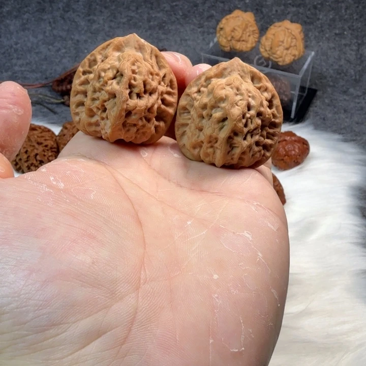 文玩核桃吊坠佛度