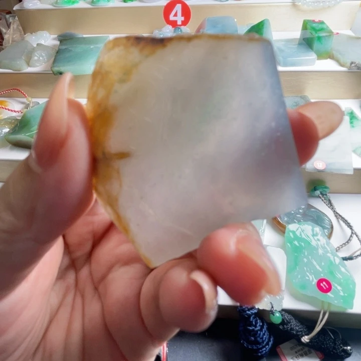 颈饰未镶嵌翡翠天然翡翠