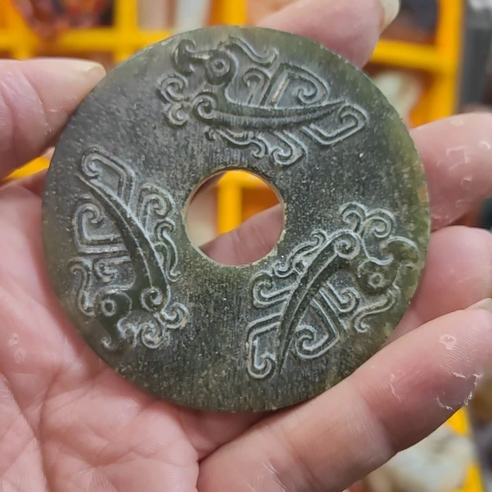 和田玉（糖玉）未镶嵌挂件