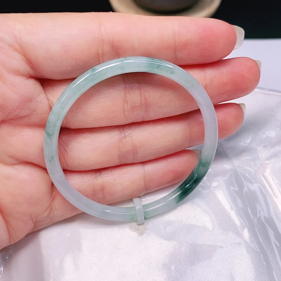 【闪购商品】翡翠手镯未镶嵌叮当50.2