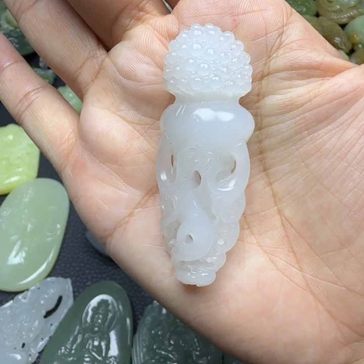 未镶嵌和田玉珠宝奇石