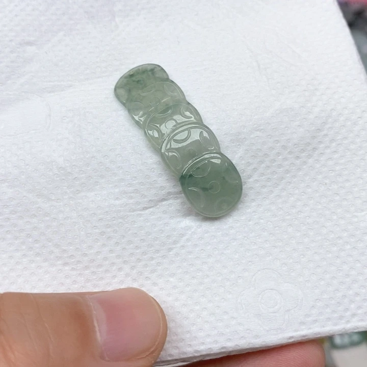 颈饰未镶嵌翡翠天然缅甸翡翠