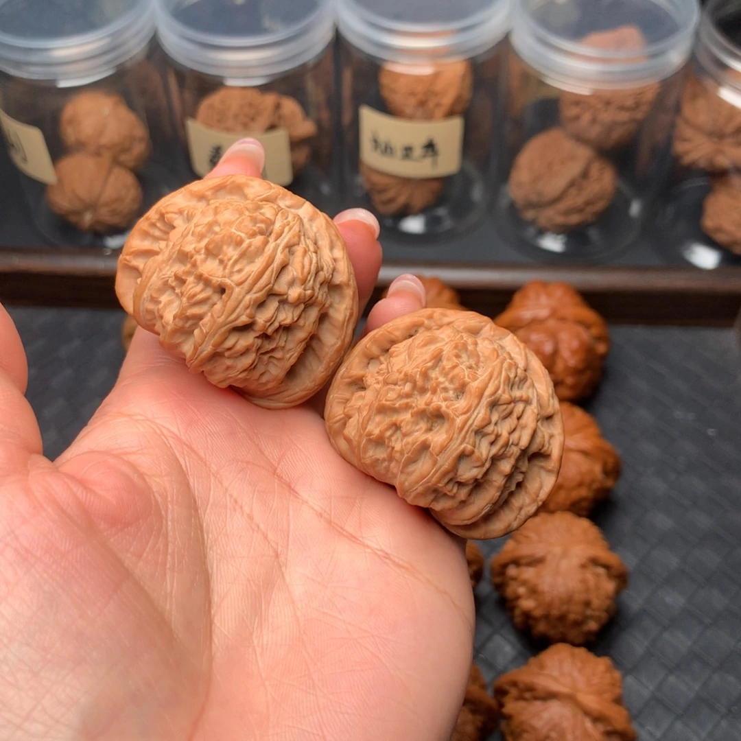 吊坠文玩核桃43白狮子