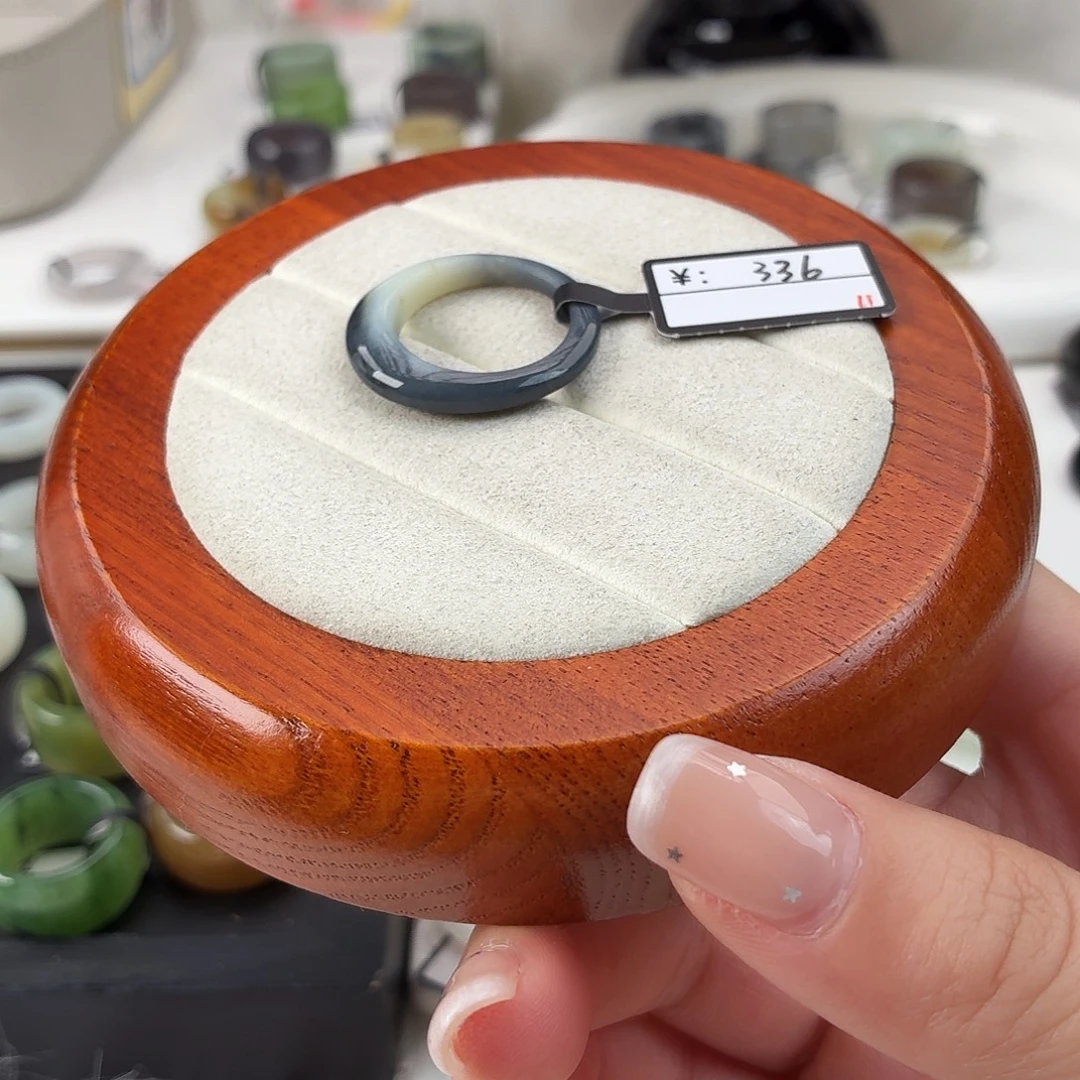 和田玉未镶嵌戒指Q77青花馒头片内径17.8