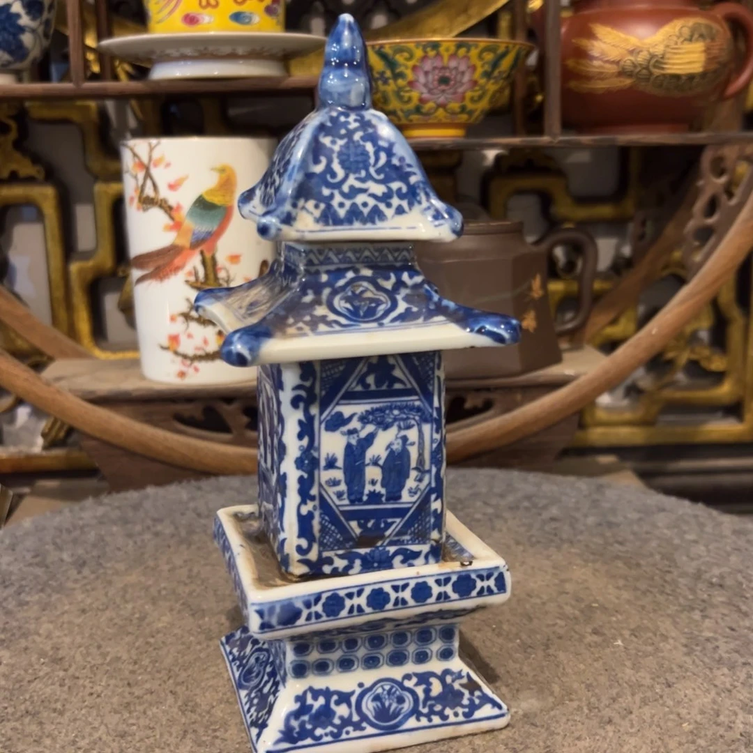 瓷片古****子精品青花缠枝莲宝塔摆件