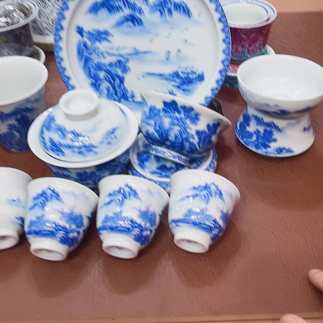 摆件景德镇陶瓷研究所工作的