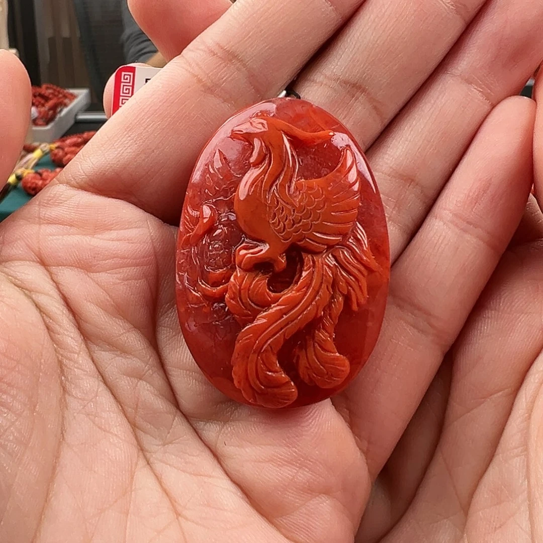 南红玛瑙吊坠未镶嵌