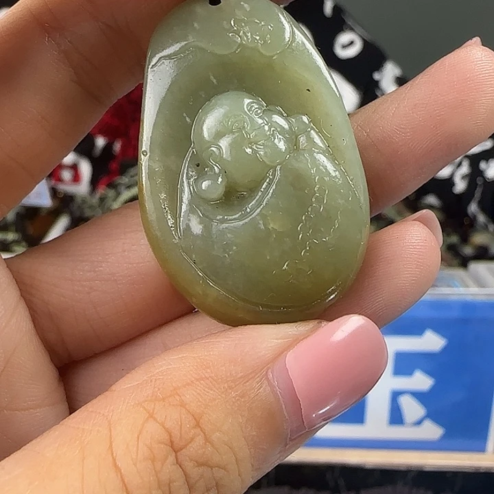 颈饰未镶嵌和田玉