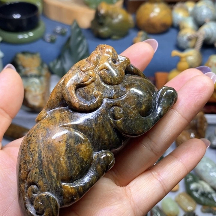 未镶嵌岫岩河磨玉（透闪石质玉）把件甩货不退换介意勿拍