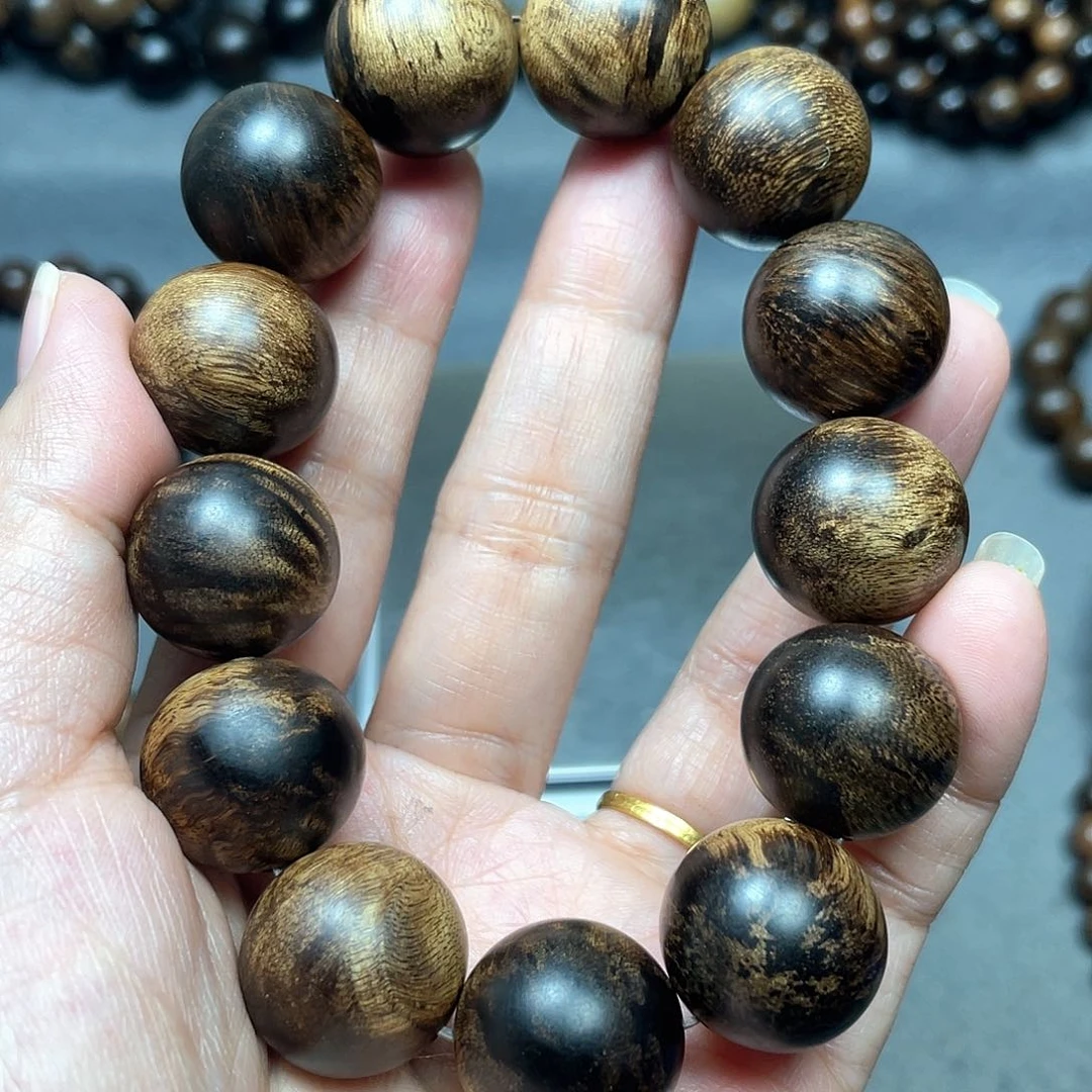 沉香手串白棋瘤疤1.8