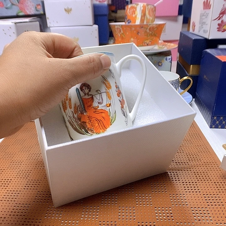 瓷片开播时间每周二晚上