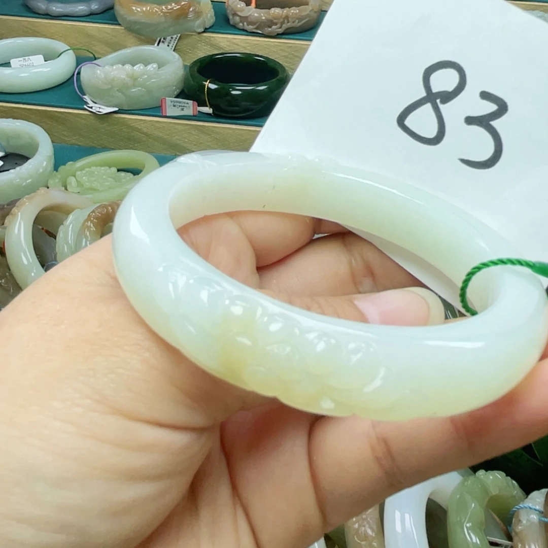 未镶嵌手镯和田玉圈口60