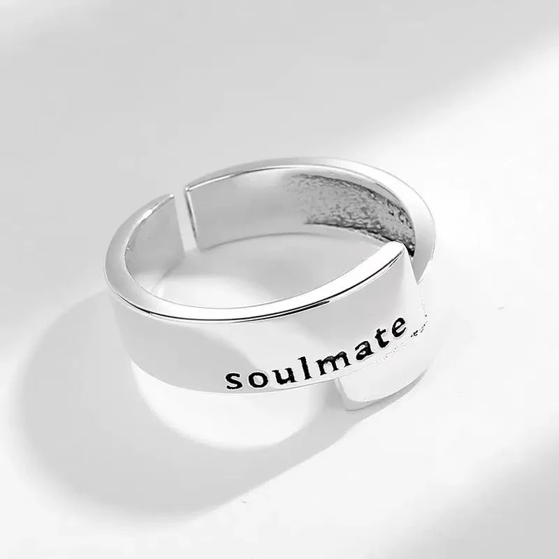 小众设计师尾戒