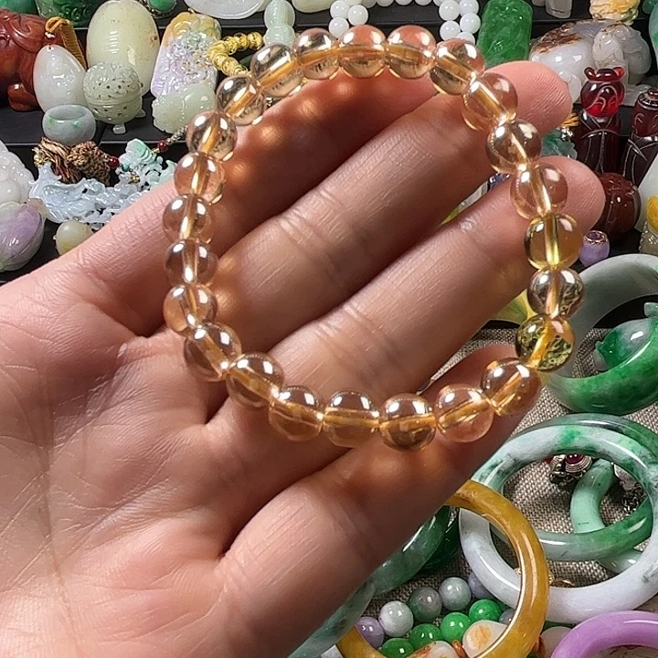 翡翠未镶嵌颈饰翡翠未镶嵌颈饰